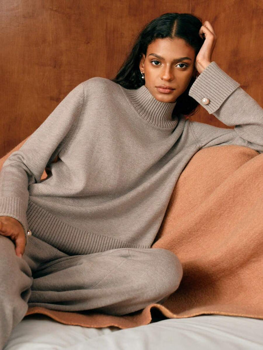 Premium Knitted Two-Piece Set – High Neck Sweater & Wide-Leg Trousers