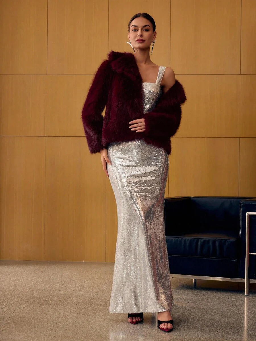 Premium Wool-Look Short Coat – Burgundy Lapel Edition