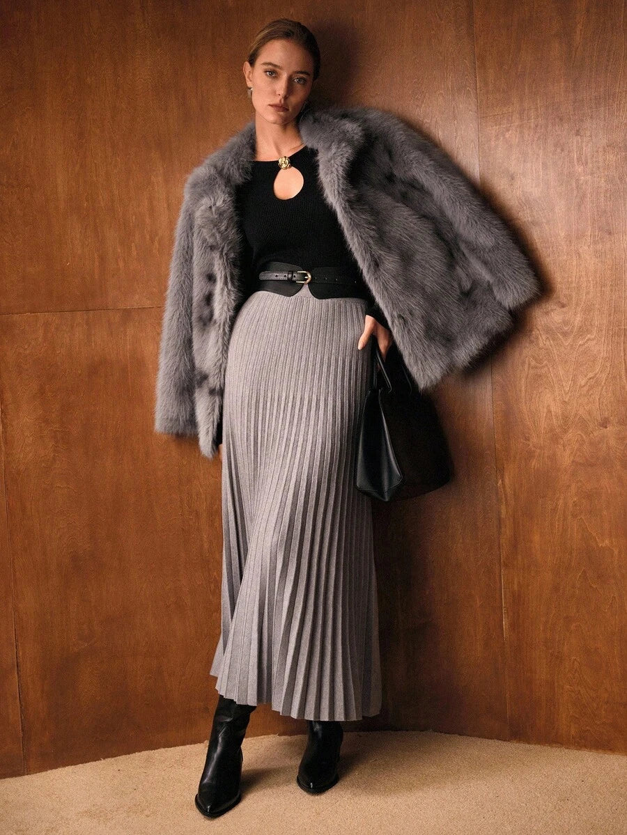 Faux Fur Woman Coat – Elegant Grey Edition