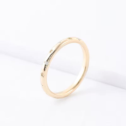 Ivictress Moissanite Luxury Band Ring – Exclusive Sparkle