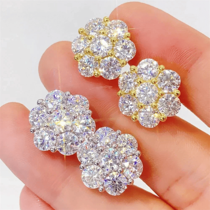 Exquisite Moissanite Flower Stud Earrings - Luxury Shine