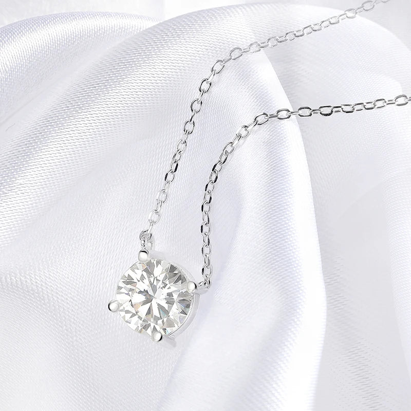 Ivictress Moissanite Necklace - Affordable Luxury & Unmatched Brilliance