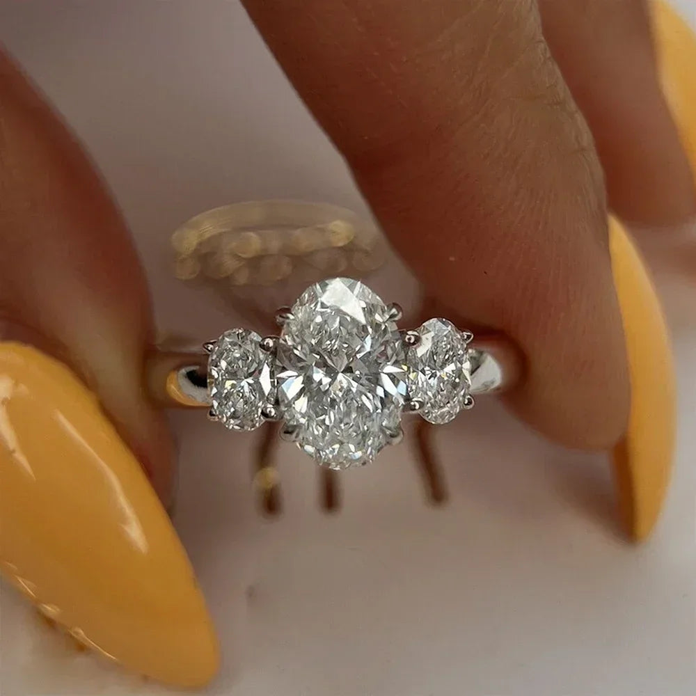 Luminous Elegance: 6ct Moissanite Diamond Ring in 18k Gold