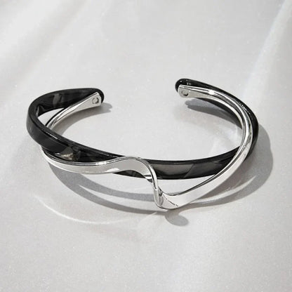 Elegant Geometric Metal Bangles for Women