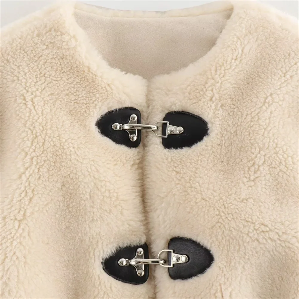 Chic Women's Cozy Long Sleeve Coat with Pockets